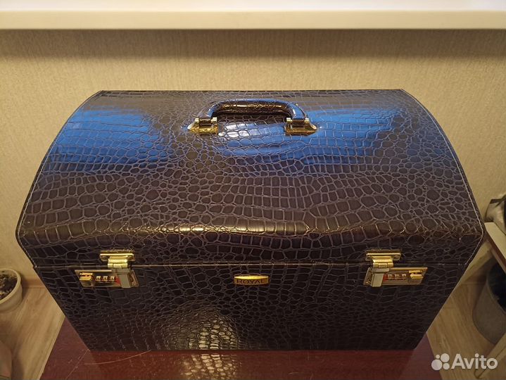 Эксклюзивный набор столовых предметов (72 предмета