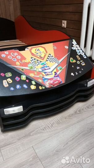 Детская кровать машина без матраса