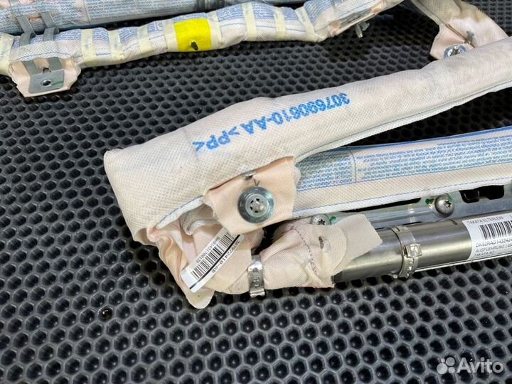 Airbag боковой прав. Land Rover Range Rover Sport