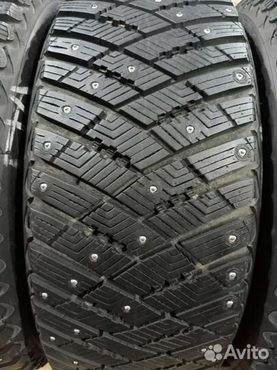 Goodyear Ultragrip Ice Arctic 235/55 R17 103T