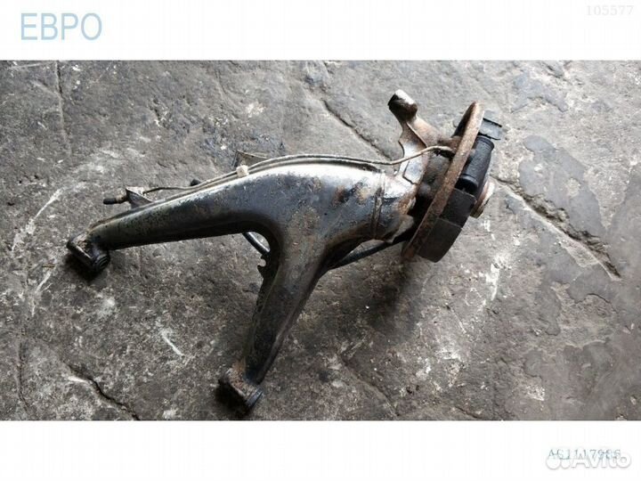 Цапфа / поворотный кулак передняя правая BMW E30 s1117986