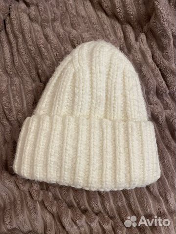 Шапка женская вязаная
