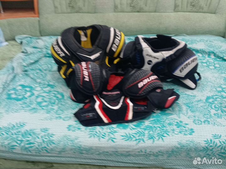 Хоккейные нагрудники