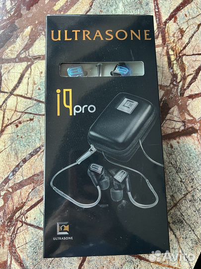 Проводные наушники