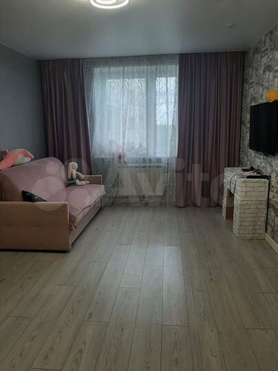 3-к. квартира, 101 м², 10/16 эт.