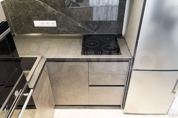 3-к. квартира, 65 м², 15/18 эт.