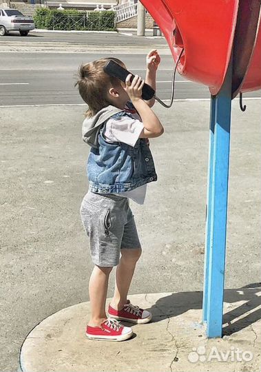 Джинсовая жилетка