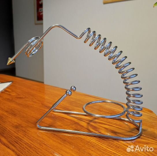 Держатель, подставка для бутылки вина