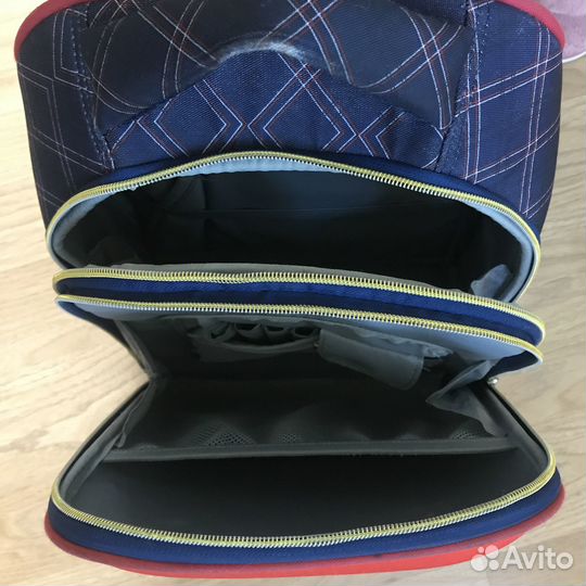 Школьный рюкзак