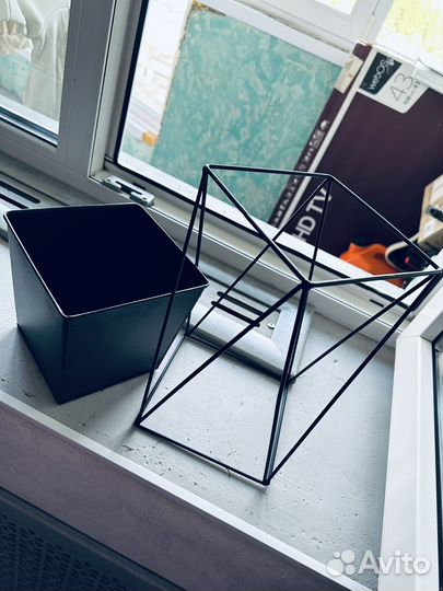 Кашпо для цветов декоративное