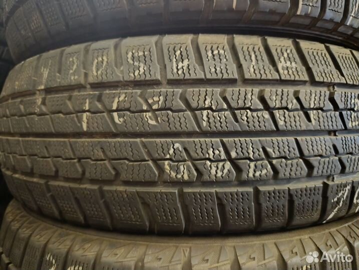 Goodyear Ice Navi Zea II 205/60 R16