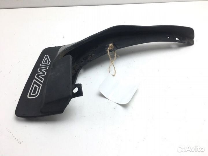 Брызговик задний левый Subaru Leone AA2 EA82 1988