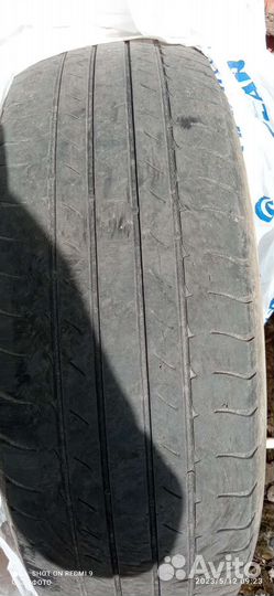 Michelin Agilis 101 225/65 R17