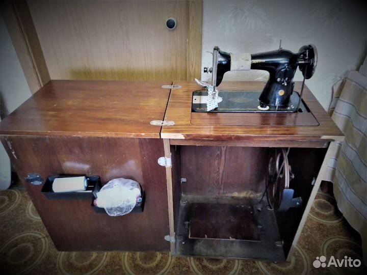 Швейная машинка ножная Подольск