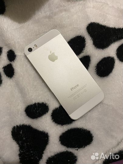iPhone 5S, 16 ГБ