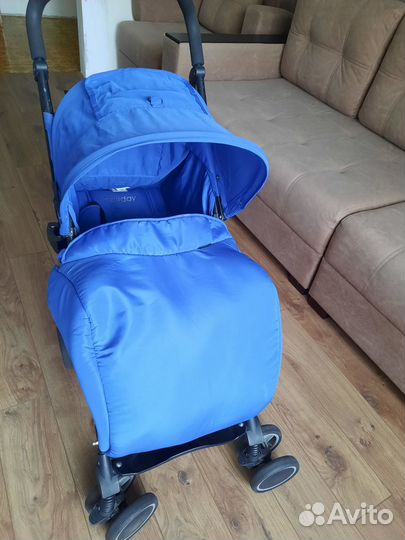 Прогулочная коляска трость