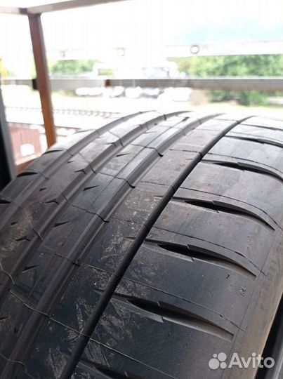 Michelin Pilot Sport 4 SUV 265/45 R19