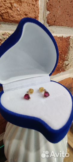 Золотые серьги пусеты