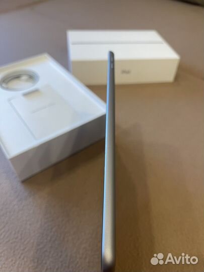 iPad (6th Generation) Wi-Fi