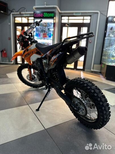 Regulmoto Athlete250