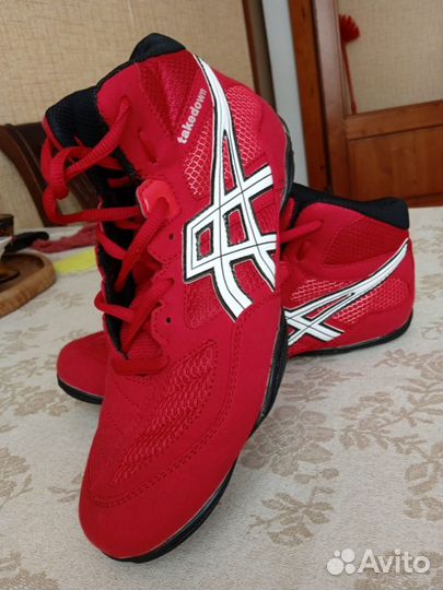 Борцовки Asics