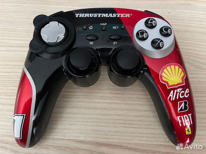 Геймпад Thrustmaster F1 Wireless Ferrari F60