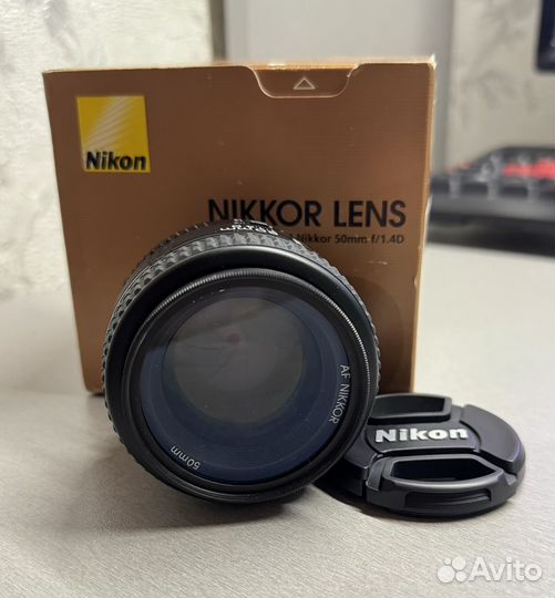 Объектив Nikon 50mm f1.4