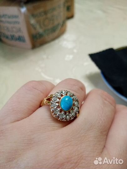 Кольцо с бирюзой