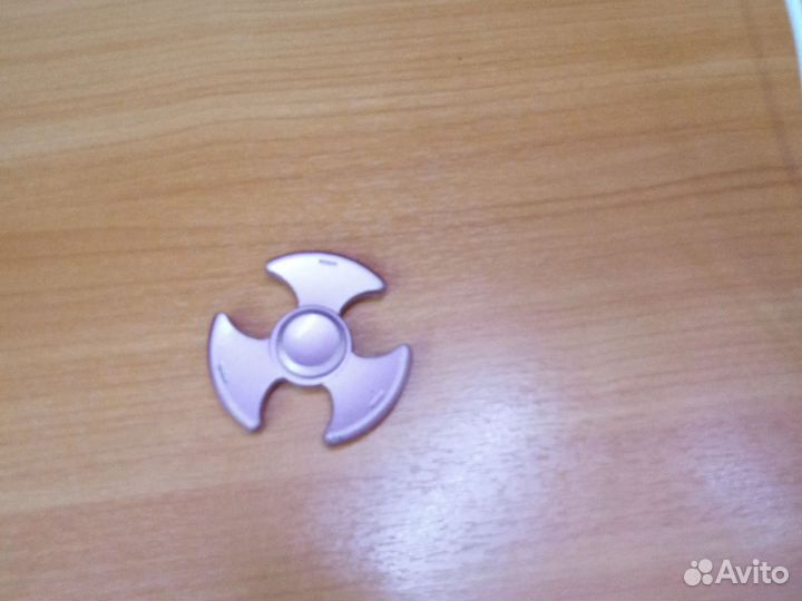 Спиннер металлический