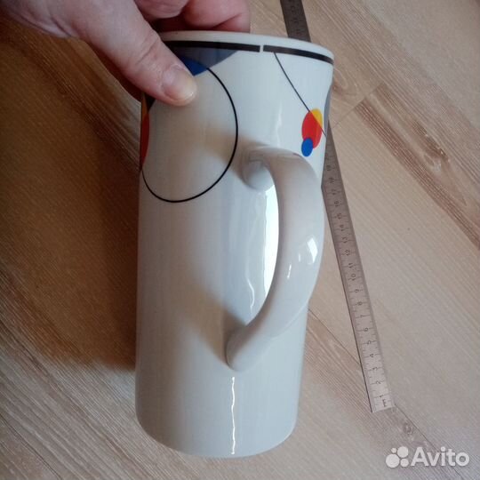 Кофейник. Без крышки. Геометрические фигуры