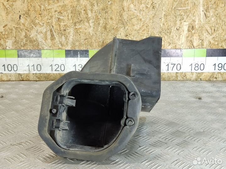 Воздухозаборник Porsche Cayenne