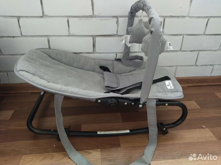 Шезлонг детский