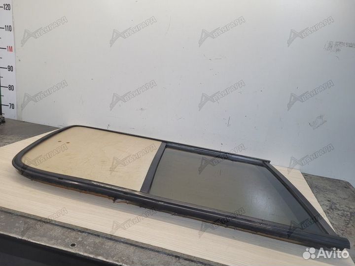 Стекло кузовное глухое левое Ford Aerostar 86-97