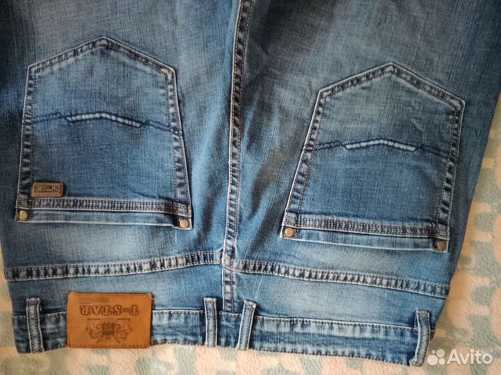 Джинсы 33,36