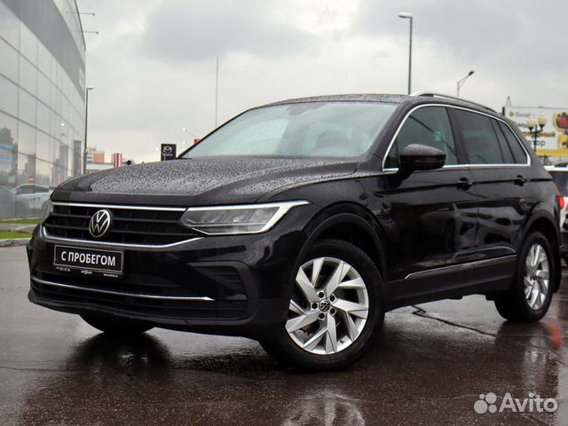 Volkswagen Tiguan 1.4 AMT, 2021, 81 665 км с пробегом, цена 2415000 руб.