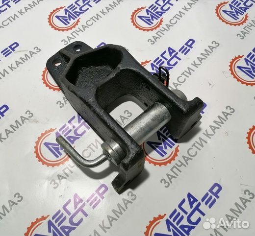 Вилка буксирная Камаз в сборе правая