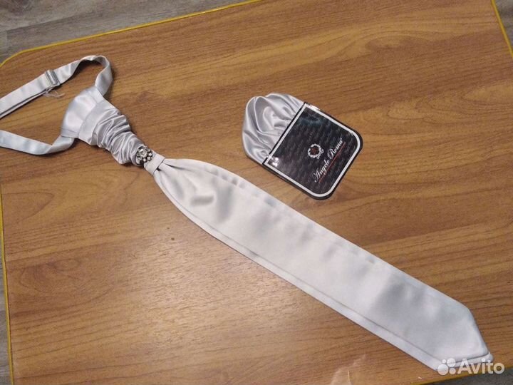 Галстук мужской