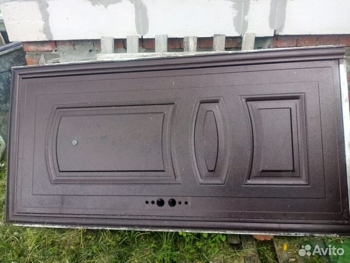 Дверь входная металлическая Китай