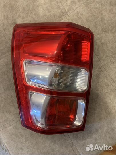 Задний фонарь Suzuki Grand Vitara