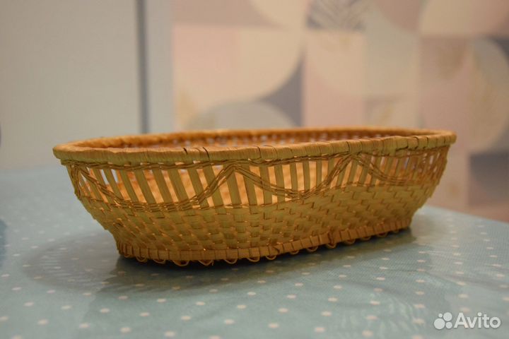 Корзинка плетеная