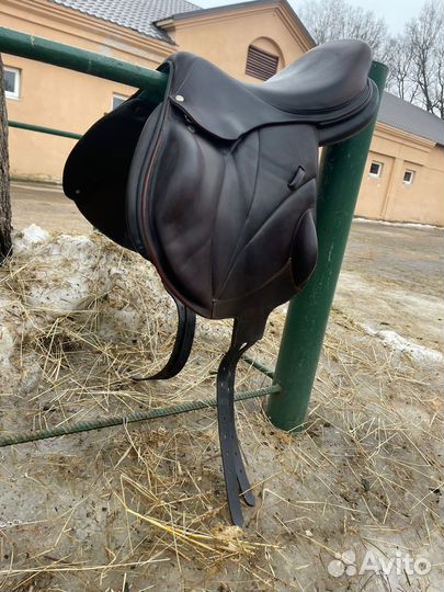 Конкурное седло