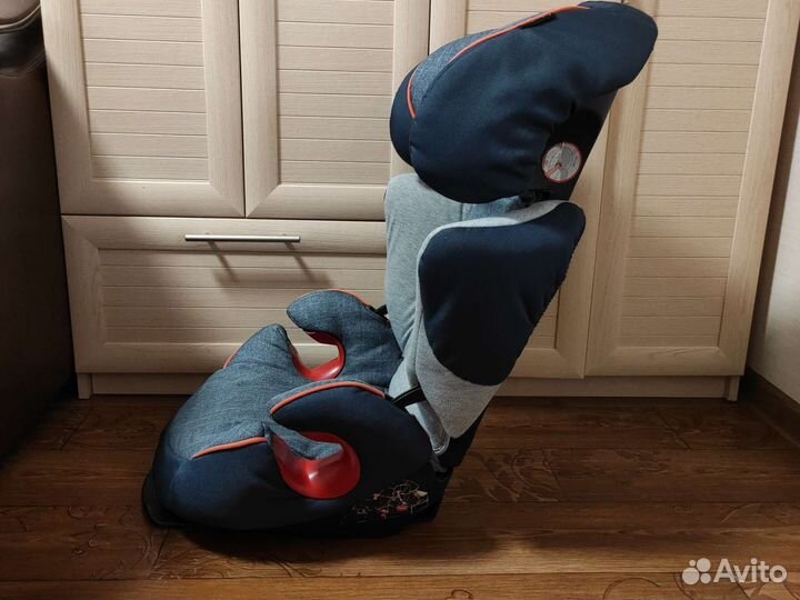 Автокресло Maxi Cosi rodi air protect