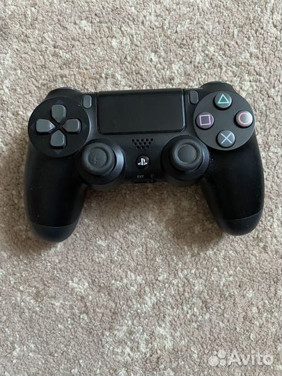 Джойстик Sony PS4