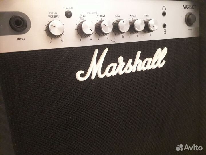 Комбоусилитель Marshall mg15cf, серебристый
