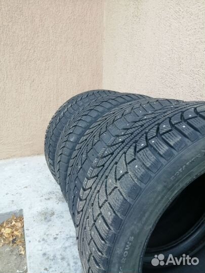 GT Radial Champiro IcePro SUV 255/50 R19