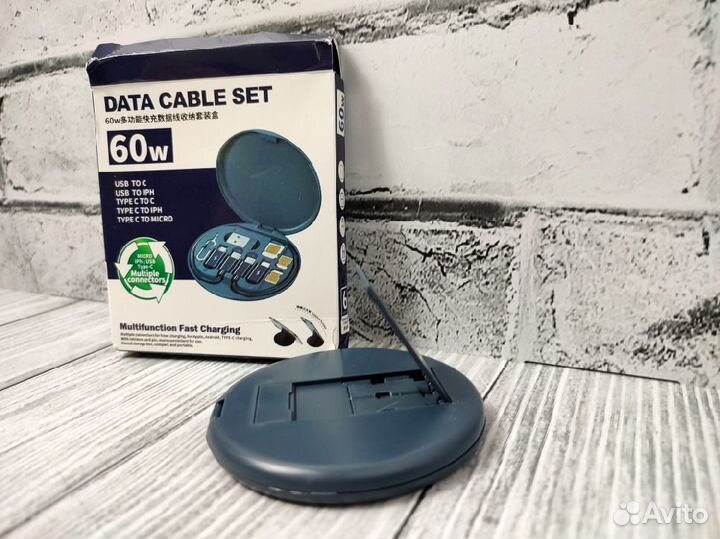 Набор кабелей с подставкой для телефона