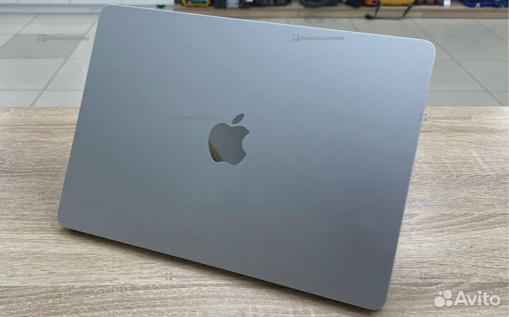 MacBook Air 2022 M2