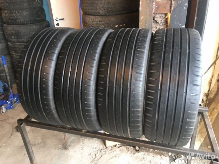 Continental ContiEcoContact 5 215/55 R17