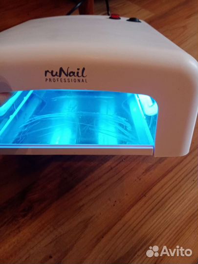 Лампа для сушки ногтей