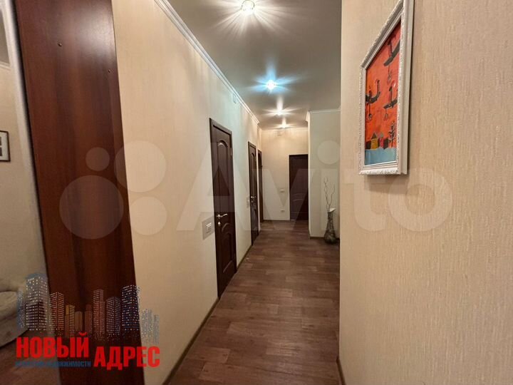 3-к. квартира, 91 м², 3/4 эт.